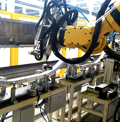 全自動鉚螺母槍(qiāng)及(jí)監控係統(tǒng)配機器人 全(quán)自動鉚螺母(mǔ)槍(qiāng)及監控係統配機器人